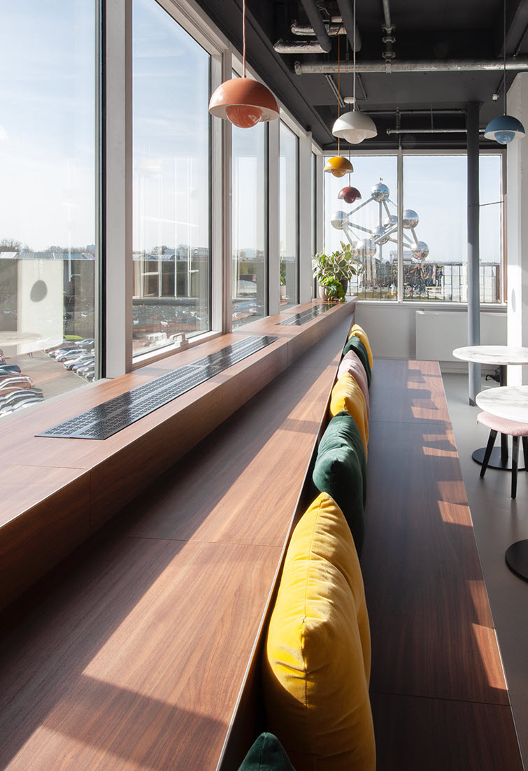 Multi-purpose space with Unilin panels as benches. 